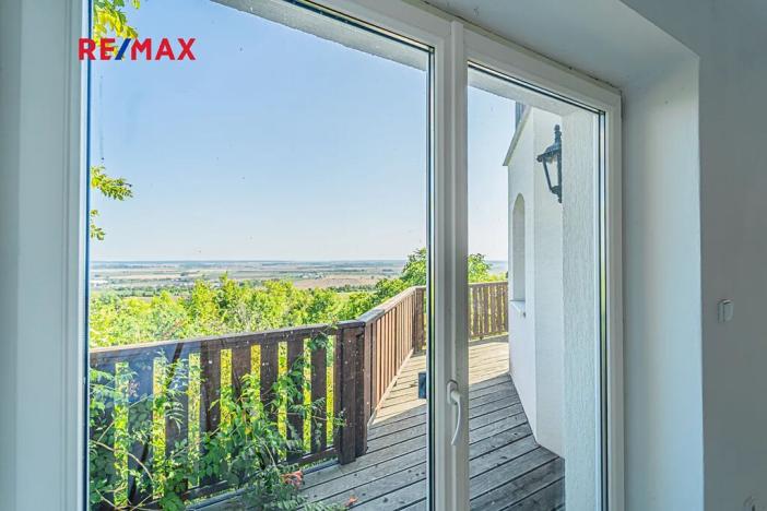 Prodej rodinného domu, Vinařice, 382 m2