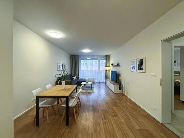 Pronájem bytu 3+kk, Praha - Karlín, Pernerova, 81 m2