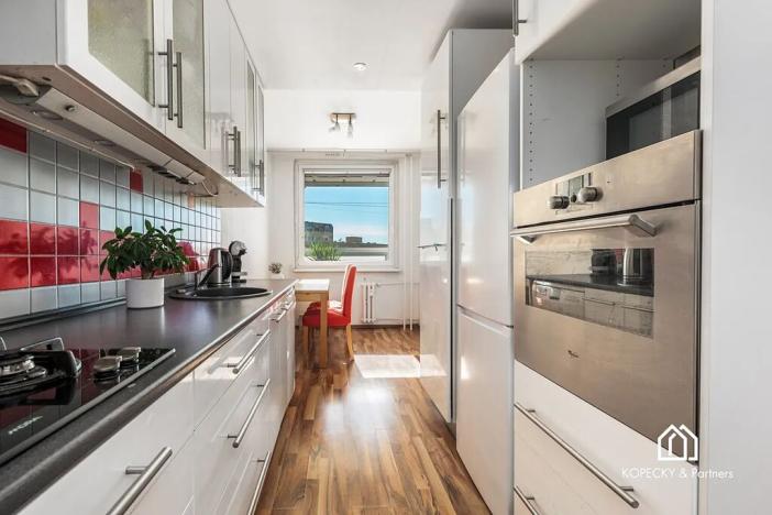 Prodej bytu 3+1, Praha - Stodůlky, Husníkova, 71 m2