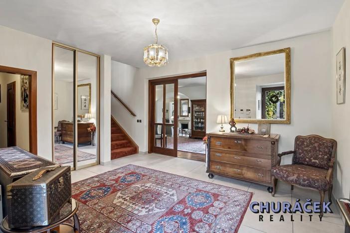 Prodej rodinného domu, Ohrobec, Oblouková, 446 m2