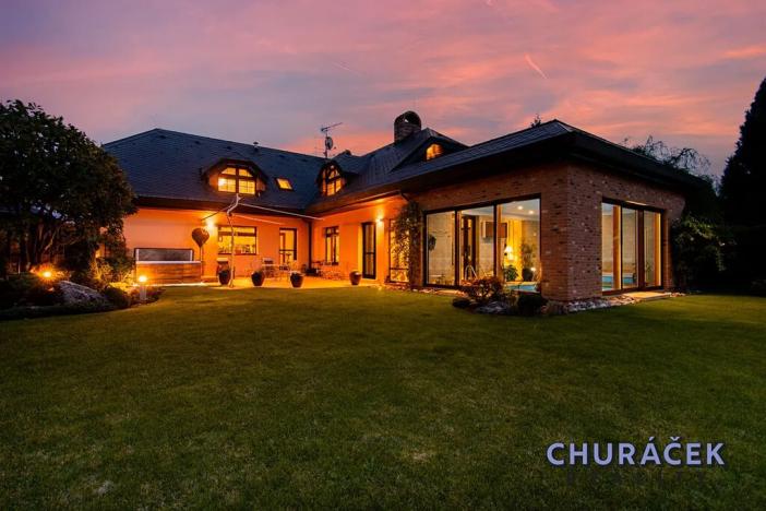 Prodej rodinného domu, Ohrobec, Oblouková, 446 m2