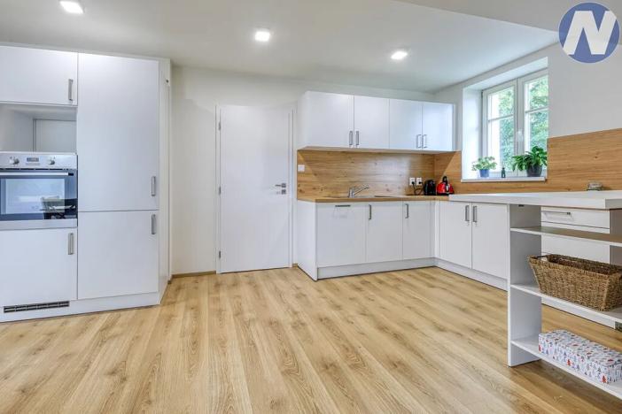 Prodej bytu 3+kk, Kašperské Hory, Horní, 96 m2