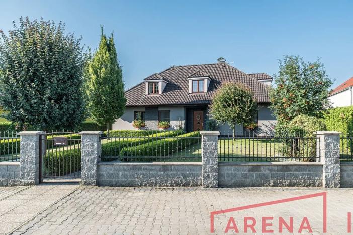 Prodej rodinného domu, Krumvíř, 220 m2