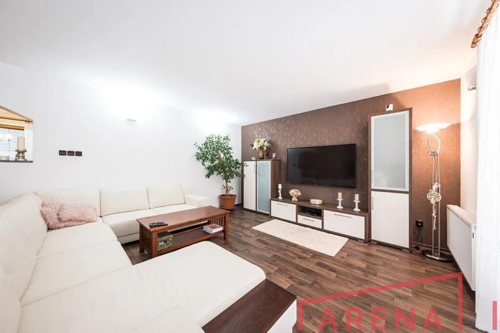 Prodej rodinného domu, Krumvíř, 220 m2