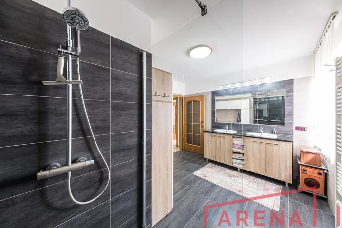 Prodej rodinného domu, Krumvíř, 220 m2