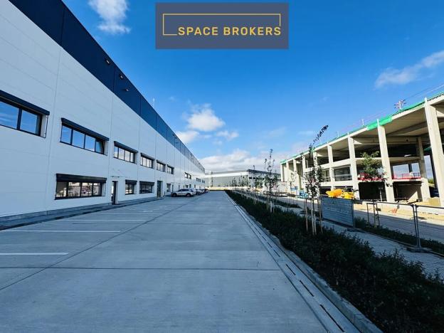 Pronájem obchodního prostoru, Tuchoměřice, 1416 m2