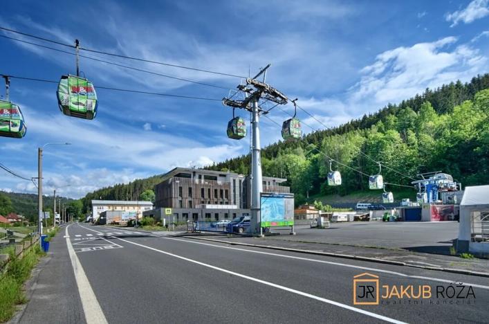 Pronájem kanceláře, Vrchlabí, Horská, 206 m2