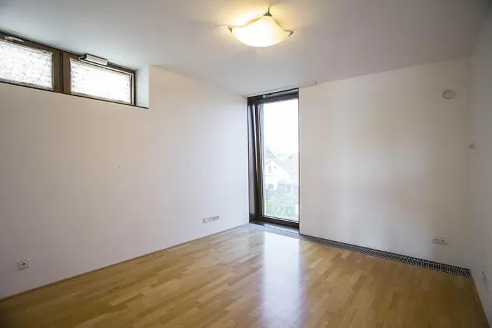 Pronájem bytu 4+kk, Praha - Vokovice, Nobelova, 113 m2