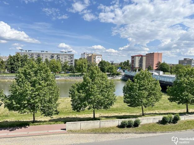 Prodej bytu 3+1, Přerov, nábř. Dr. Edvarda Beneše, 130 m2