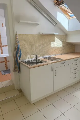 Prodej bytu 1+1, Praha - Bubeneč, Jugoslávských partyzánů, 42 m2