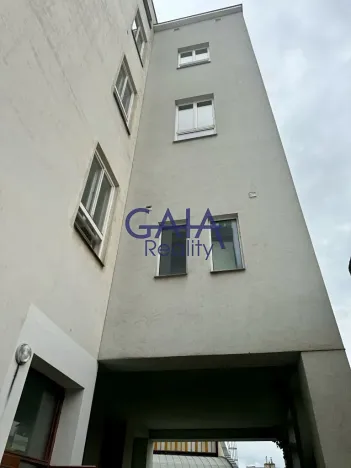 Prodej kanceláře, Kyjov, třída Komenského, 2396 m2