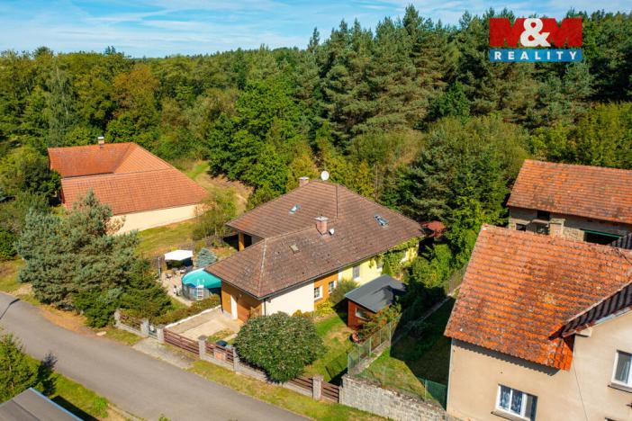 Prodej rodinného domu, Hajany, 285 m2