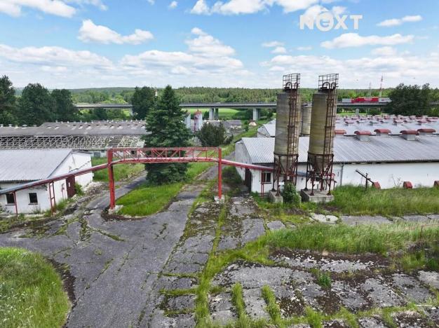 Prodej zemědělského objektu, Tábor, 11683 m2