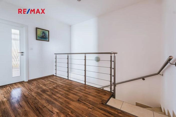 Prodej rodinného domu, Praha - Vinoř, Lipoltická, 202 m2