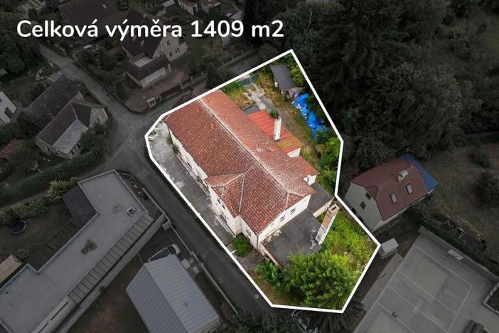 Prodej rodinného domu, Kamenice, Safírová, 800 m2