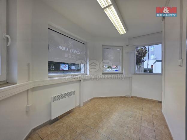 Pronájem komerčního pozemku, Cheb, Evropská, 14 m2