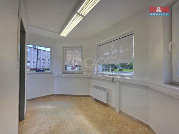 Pronájem komerčního pozemku, Cheb, Evropská, 14 m2