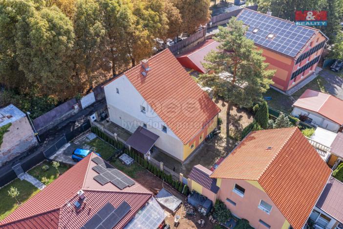 Prodej rodinného domu, Dubí - Pozorka, Tyršova, 370 m2