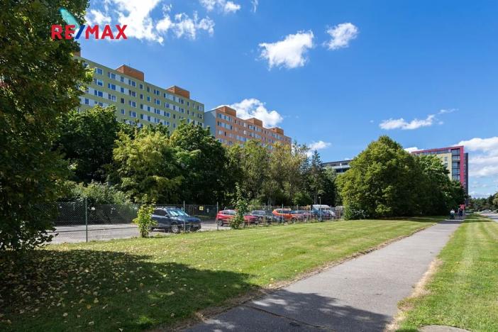 Prodej bytu 1+1, Praha - Troja, Krynická, 29 m2