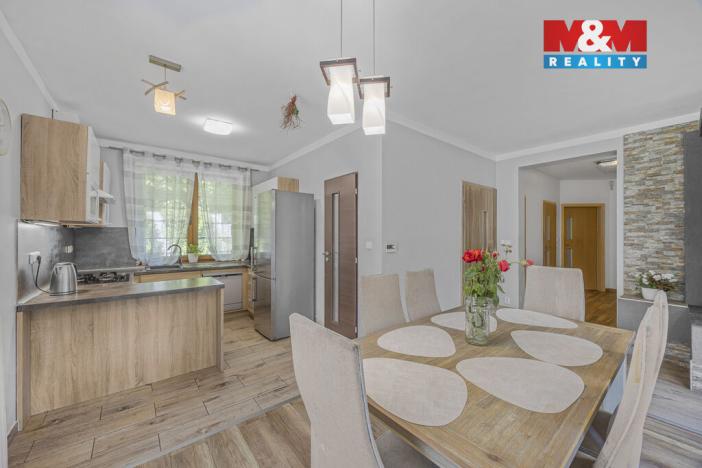 Prodej rodinného domu, Kamenice, Kaštanová, 125 m2