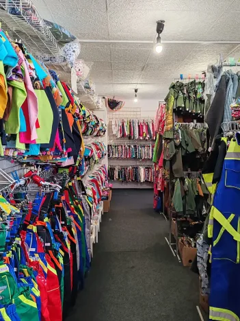 Prodej obchodního prostoru, Hradec Králové, Kalendova, 600 m2