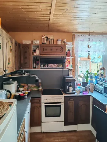 Prodej obchodního prostoru, Hradec Králové, Kalendova, 600 m2