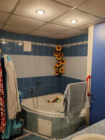 Prodej obchodního prostoru, Hradec Králové, Kalendova, 600 m2