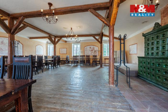 Prodej rodinného domu, Mlečice, 500 m2