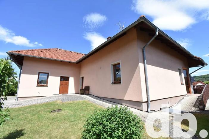 Prodej rodinného domu, Sadov, 366 m2