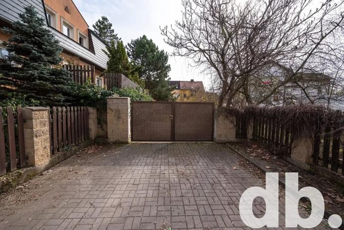 Prodej rodinného domu, Karlovy Vary, Vančurova, 260 m2