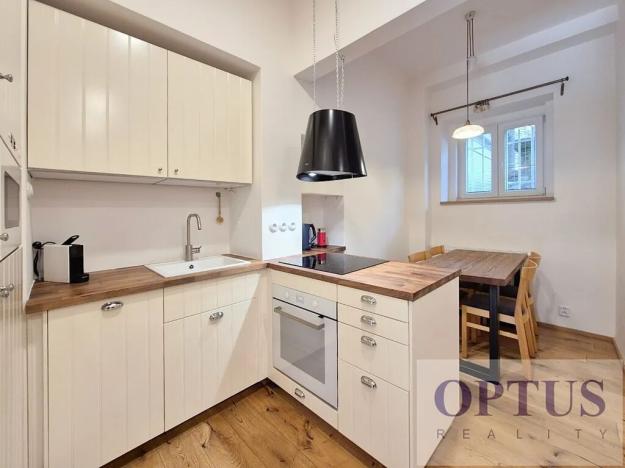 Pronájem bytu 2+1, Praha - Podolí, Podolské nábřeží, 66 m2