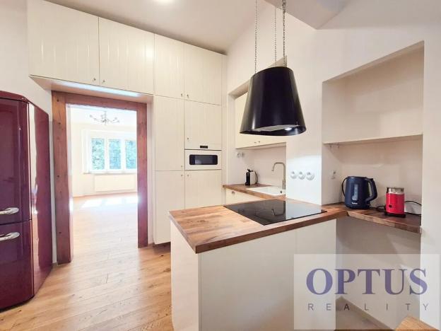 Pronájem bytu 2+1, Praha - Podolí, Podolské nábřeží, 66 m2