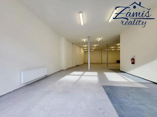Pronájem obchodního prostoru, Kladno, Tyršova, 260 m2