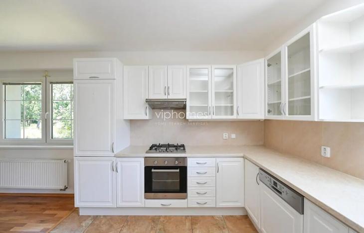 Pronájem vily, Průhonice, Pod Valem II., 260 m2