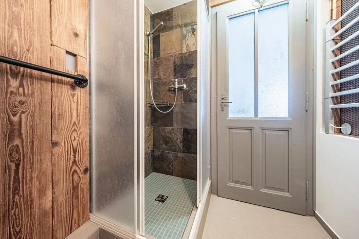 Prodej komerční nemovitosti, Úhlejov, 182 m2