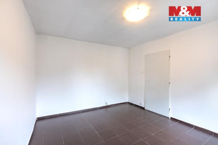 Prodej bytu 2+1, Staňkovice, Sídliště, 56 m2