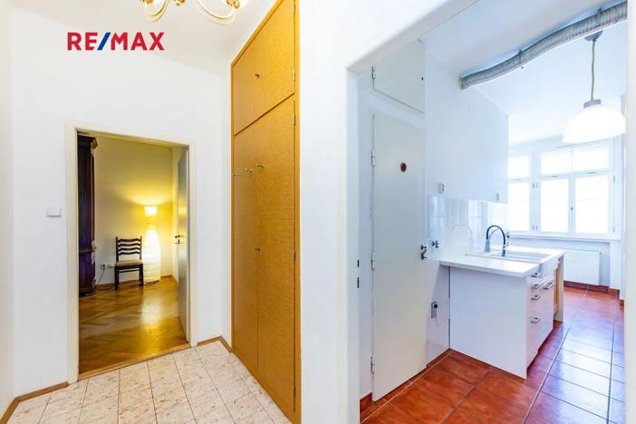 Pronájem bytu 3+1, Praha - Staré Město, Provaznická, 90 m2