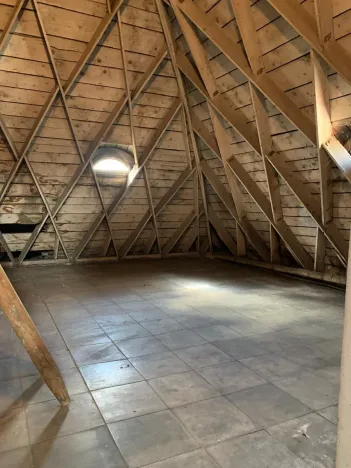 Prodej bytu 2+1, Karlovy Vary, Krále Jiřího, 85 m2