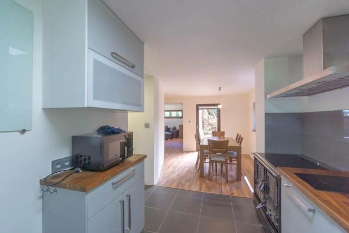 Prodej chaty, Kamenice, Hadovitá, 190 m2