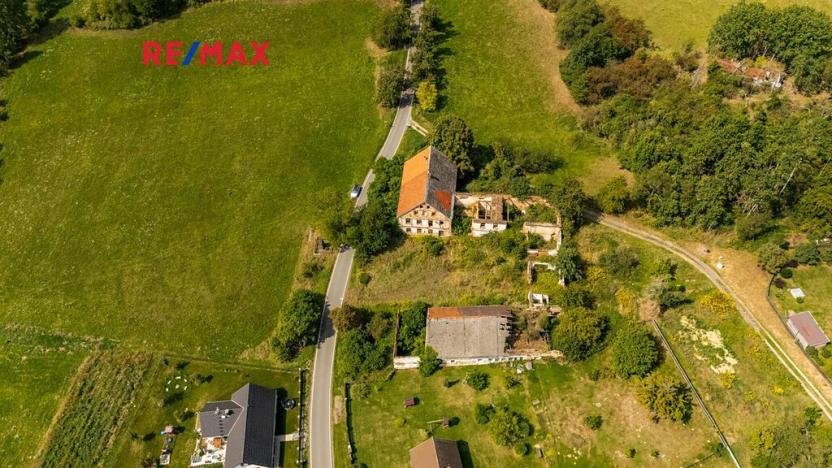 Prodej vily, Blatce, 1947 m2