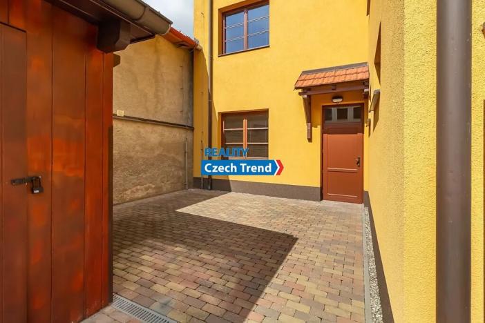 Pronájem bytu 2+kk, Lipník nad Bečvou, Nerudova, 29 m2