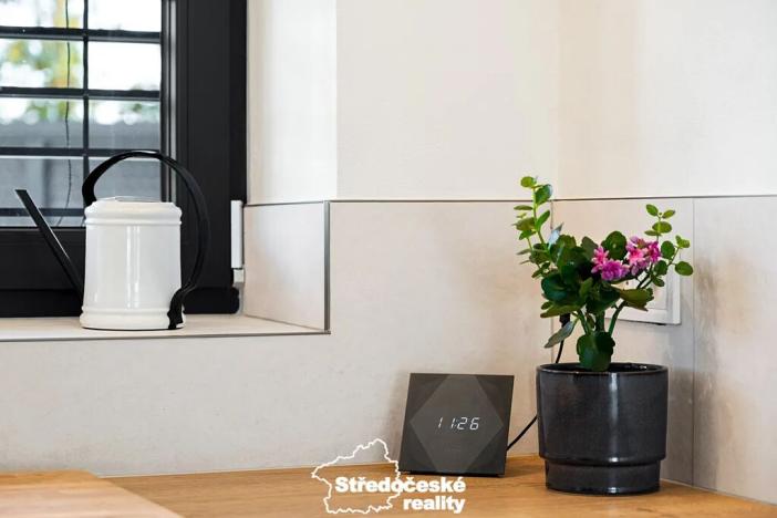 Prodej rodinného domu, Polerady, 240 m2