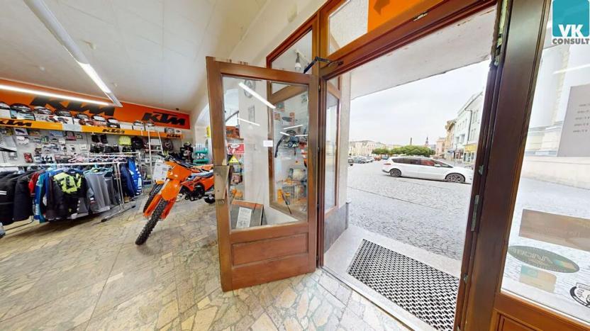 Prodej obchodního prostoru, Svitavy, náměstí Míru, 2074 m2