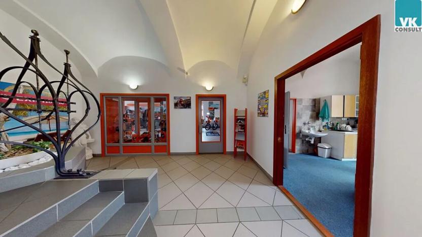 Prodej obchodního prostoru, Svitavy, náměstí Míru, 2074 m2