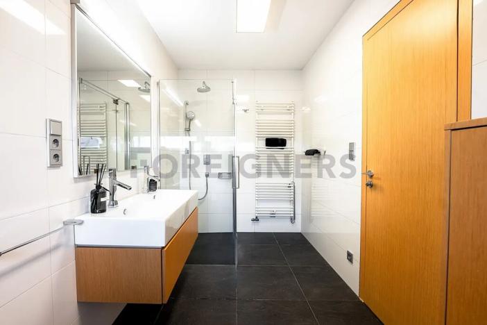 Prodej rodinného domu, Podolí, 257 m2