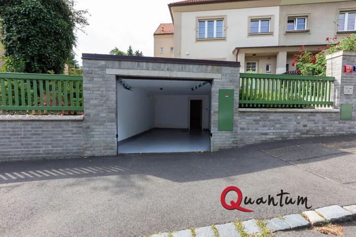 Pronájem rodinného domu, Praha - Střešovice, Pod Ořechovkou, 320 m2