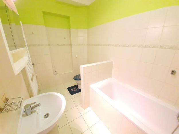 Pronájem bytu 2+kk, Praha - Nusle, náměstí Hrdinů, 52 m2