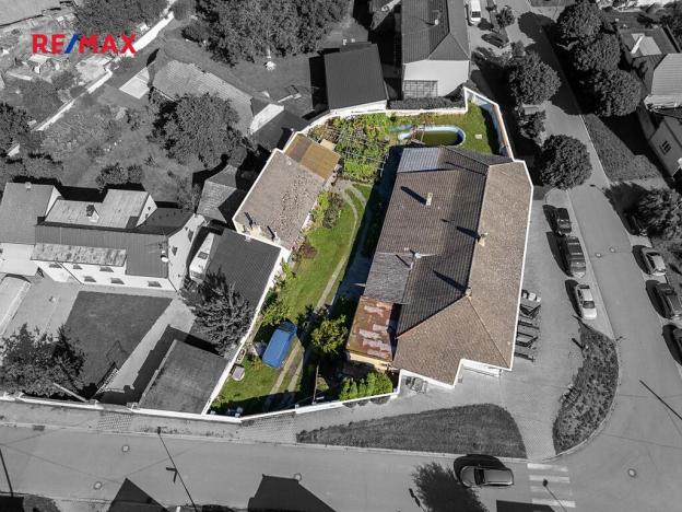 Prodej obchodního prostoru, Čelákovice, Na Hrázi, 650 m2