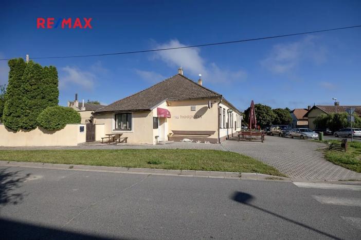 Prodej obchodního prostoru, Čelákovice, Na Hrázi, 650 m2