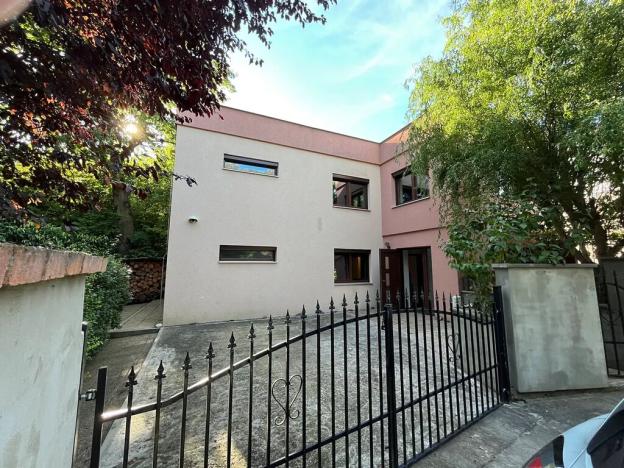 Prodej rodinného domu, Praha - Libuš, Na šejdru, 180 m2